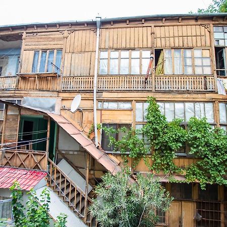 Teatron Hotel Tbilisi Exterior foto